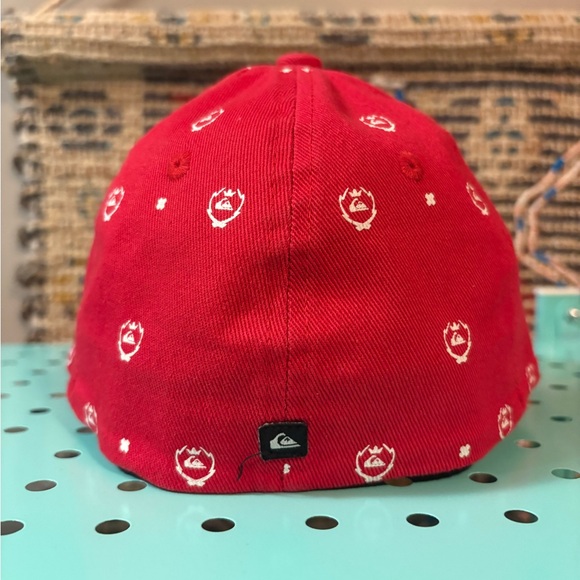 Quiksilver Red Patterned Cap - Picture 3 of 4